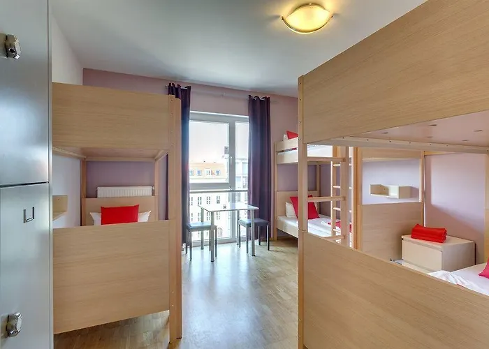 Meininger Alexanderplatz Hotel