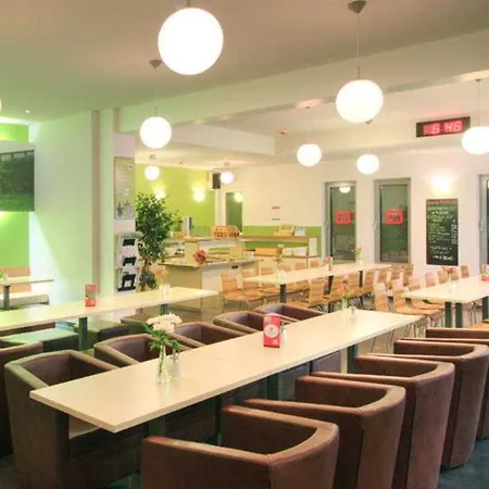 Otel Meininger Alexanderplatz 3*