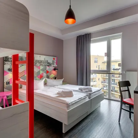 マイニンガー アレクサンダープラッツ ベルリン