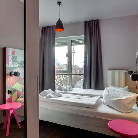 Meininger Alexanderplatz Berlin