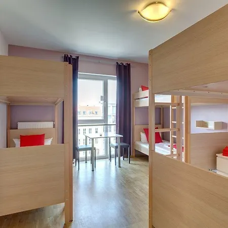 Meininger Alexanderplatz Hotel