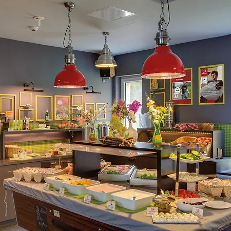 Meininger Alexanderplatz Hotel