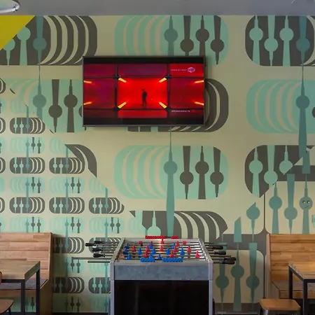 Meininger Alexanderplatz Hotel 3*