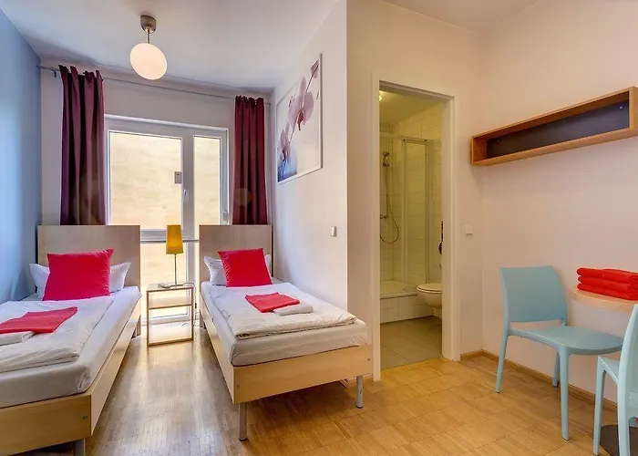 مانينغر ألكسندربلاتز 3*