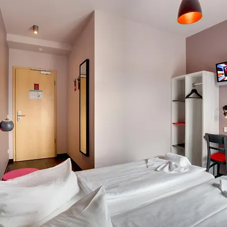 Hotel Meininger Alexanderplatz