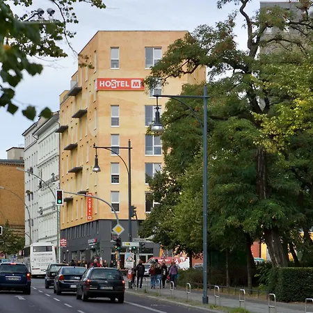 Hotell Meininger Alexanderplatz 3*